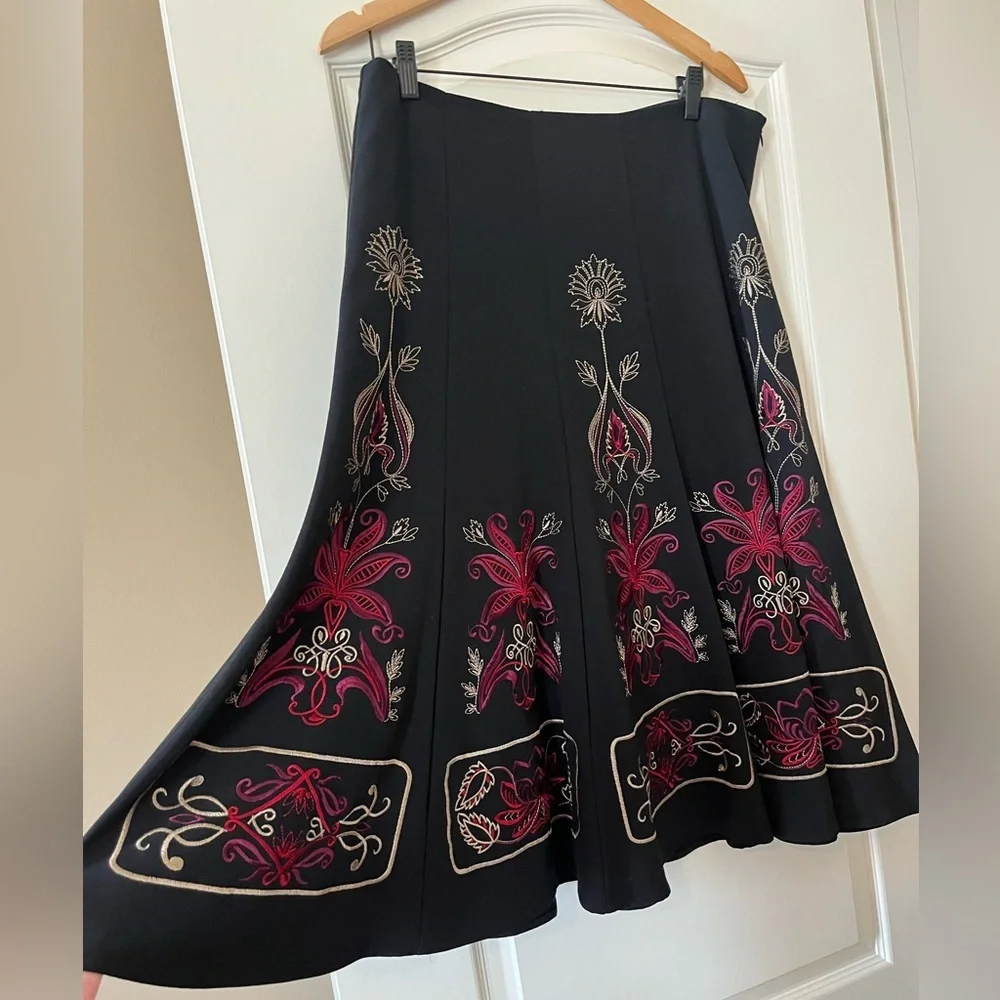 Sunny Leigh Elegant Black Patterned Mid-Length Skirt Women’s Size 14 - Picture 11 of 16